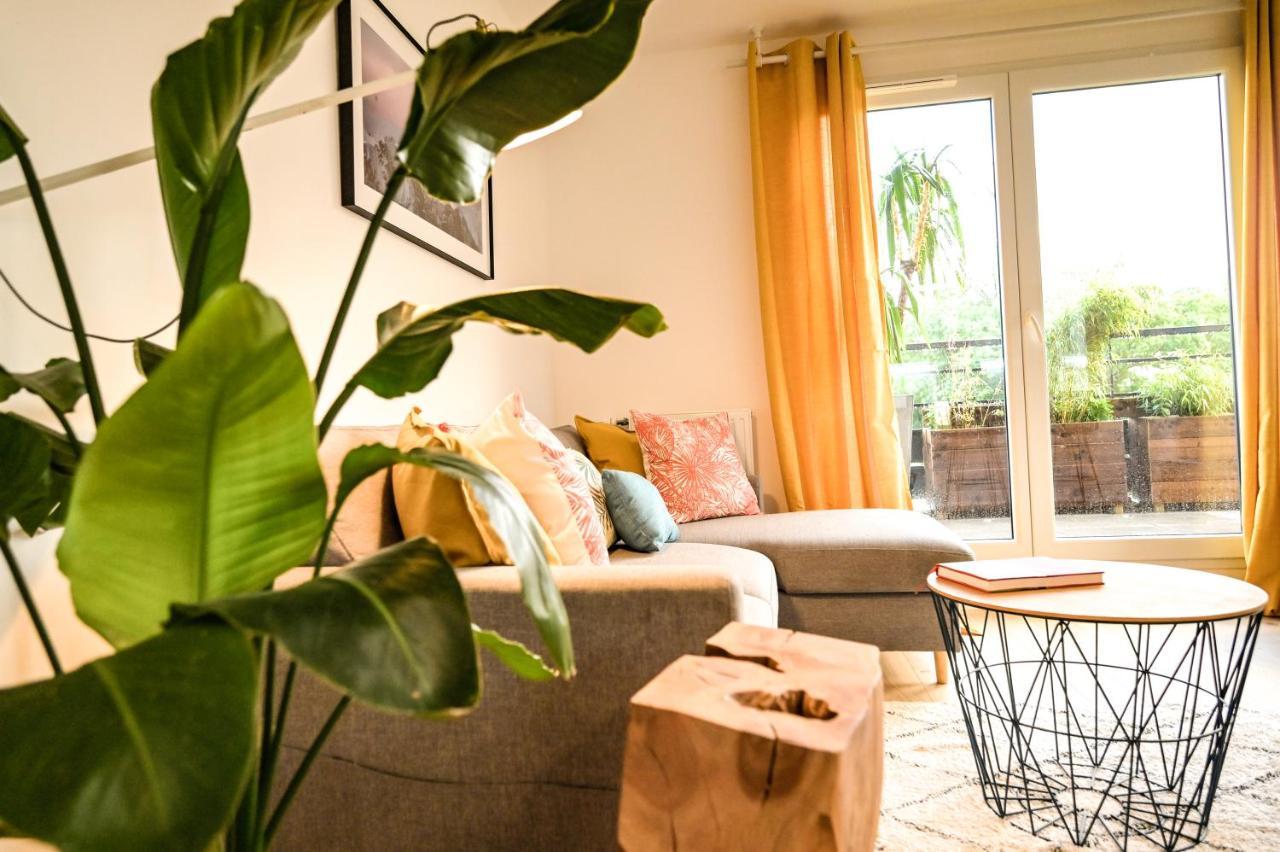 L'Olympique: Appartement Cosy, Vue Canal Grande Terrasse Et Parking Vaires-sur-Marne Exteriör bild